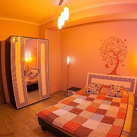 Квартира Подобово В Центрі На Вулиці Краківській 34 Площа Ринок Сам Центер Міста Львова Bagian luar foto