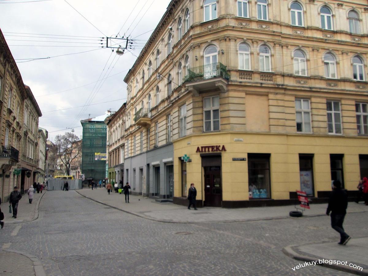Квартира Подобово В Центрі На Вулиці Краківській 34 Площа Ринок Сам Центер Міста Львова Bagian luar foto